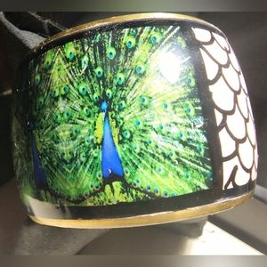 Francesca's Made India Peacock Fishscale design wide bangle with filigree heart